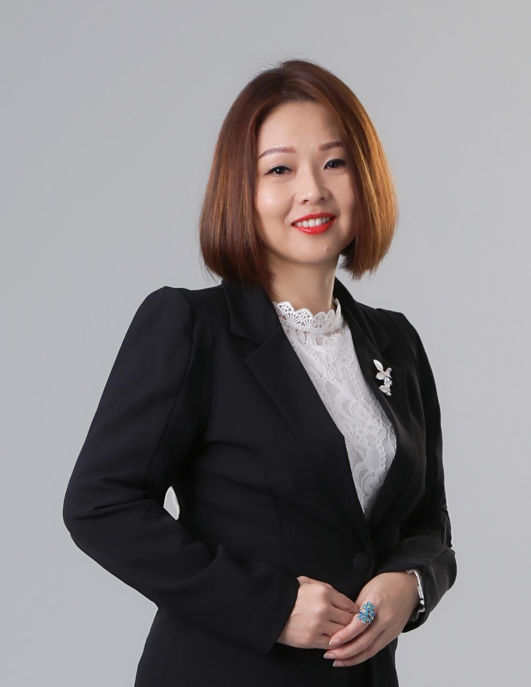 Tracy Chia Profile