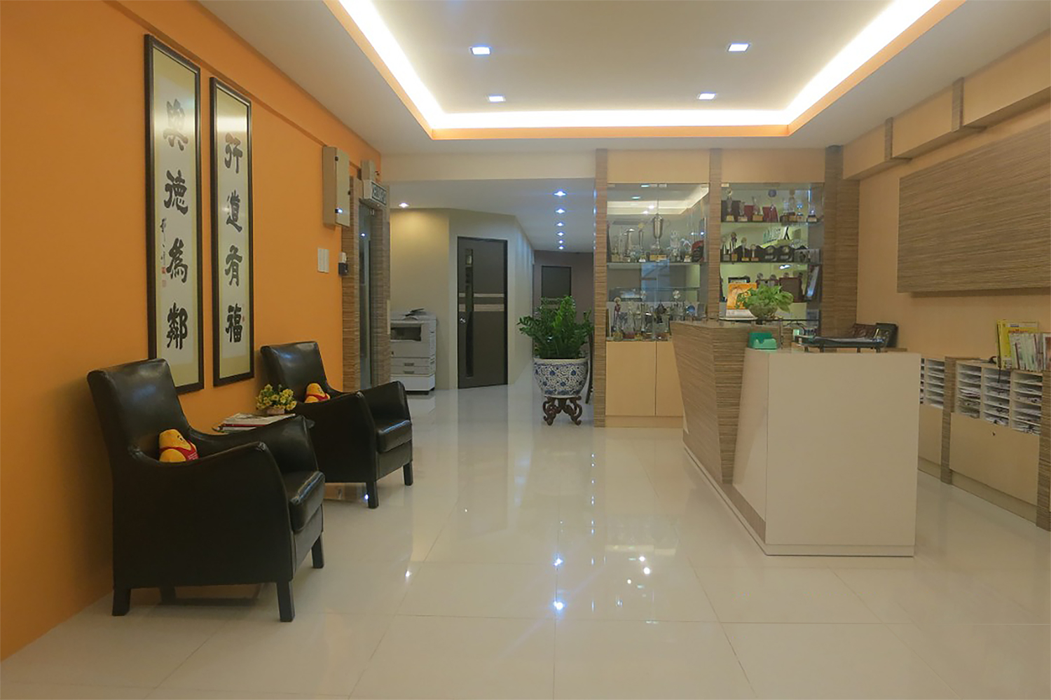 Tracy-Chia-Office-interior-2